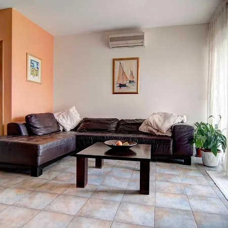 In - Insel Brac 6052 Pucisca
