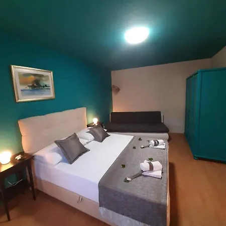 Apartment In - Insel Brac 6052